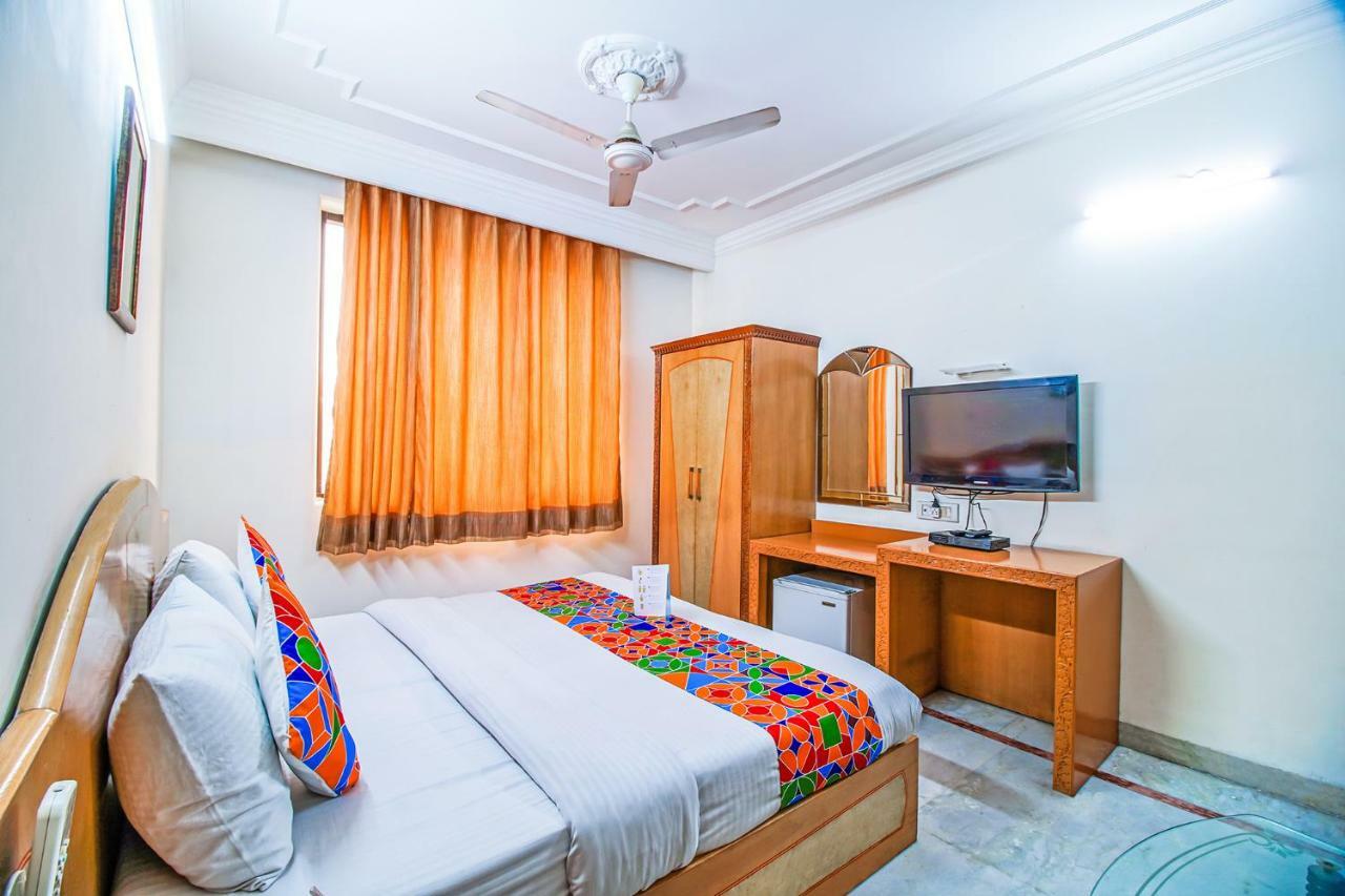 FabHotel Ashu Palace Karol Bagh Delhi  Bagian luar foto